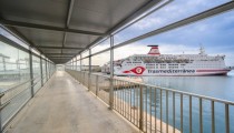 Licitada por 3,2 millones la reforma de las pasarelas de cuatro rampas en el Puerto de Almería