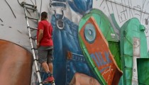 Almería estrena un mural para concienciar sobre el cuidado de los espacios públicos