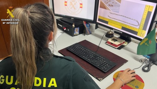 La Guardia Civil detiene a tres personas por un robo en Cantoria