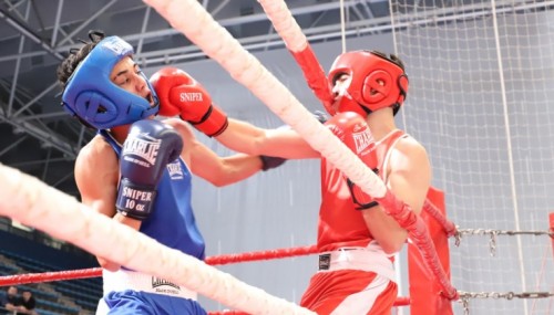 ‘Guantes de Feria’ reúne a más de 700 aficionados al boxeo almeriense