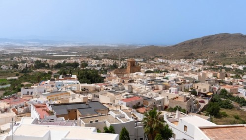 Níjar adquiere el terreno para un parque y una zona de aparcamientos