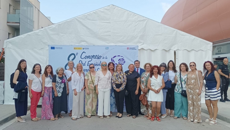 Andaluc&iacute;a reconoce el papel "clave" de las mujeres en el sector pesquero