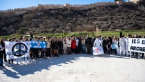 Escolares de Almer&iacute;a celebran con versos el D&iacute;a de la No Violencia y la Paz
