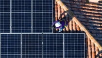 Almer&iacute;a ya tiene 3.045 accesos de autoconsumo a la red de Endesa