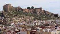 La Tra&iacute;&ntilde;a denuncia ante la Fiscal&iacute;a los cortes de luz en La Chanca-Pescader&iacute;a