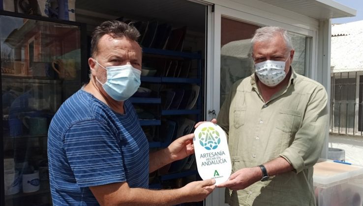 93 artesanos almerienses han recibido el distintivo 'Artesan&iacute;a hecha en Andaluc&iacute;a'