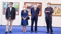 Las 'Armon&iacute;as de color' de Ramiro Sanz llegan al Patio de Luces de la Diputaci&oacute;n
