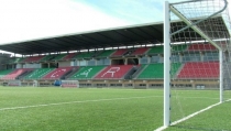 V&iacute;car aprueba la sustituci&oacute;n integral del c&eacute;sped del campo de f&uacute;tbol de Las Caba&ntilde;uelas