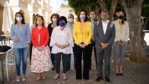 El Ayuntamiento reconoce la labor de los enfermeros en su D&iacute;a Internacional