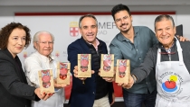 Almer&iacute;a despedir&aacute; el a&ntilde;o con &lsquo;Los 12 Tomates de la Suerte&rsquo; en la Plaza Vieja