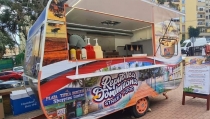 Roquetas de Mar celebra el I Festival Mundial de Foodtrucks con gastronom&iacute;a, conciertos y actividades infantiles