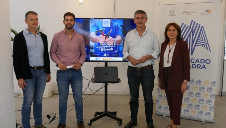 El Mercado de Adra estrena campa&ntilde;a en redes sociales y p&aacute;gina web
