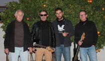 The River Band presentar&aacute;n 'Debajo de un taburete', su primer disco, en el Apolo