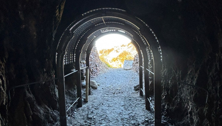 Cuevas del Almanzora recupera el hist&oacute;rico t&uacute;nel minero de Villaricos