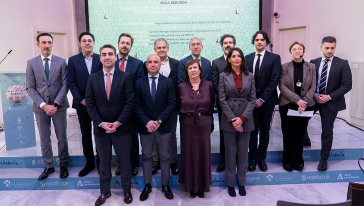 Expertos en conectividad a&eacute;rea debaten en Almer&iacute;a sobre el potencial de los aeropuertos andaluces