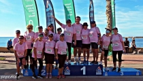 M&aacute;s de 400 personas participan en la carrera solidaria 'Adra en marcha contra el c&aacute;ncer'