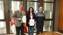 Los centros educativos de Almer&iacute;a abrir&aacute;n sus instalaciones deportivas a la ciudad
