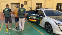 Detenido el autor de tres robos con violencia en Roquetas de Mar