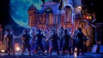 Kike Remolino lleva lo mejor del Carnaval de C&aacute;diz al Centro Cultural de Adra