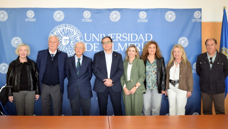 El programa Senior UAL fortalecer&aacute; la relaci&oacute;n con el personal jubilado