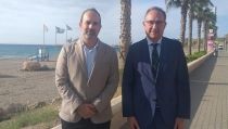 El r&eacute;cord de Banderas Azules en las playas almerienses confirma "la calidad de nuestro litoral"