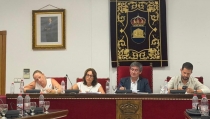 Adra reclama al Gobierno que agilice la llegada del agua desalada