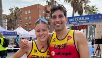 Bartomeu Crespi e In&eacute;s Fern&aacute;ndez ganan el XIX Triatl&oacute;n Ciudad de Almer&iacute;a Jairo Ruiz