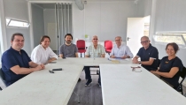 Rafa Burgos denuncia la falta de servicios municipales en Castell del Rey