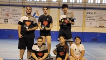 La Escuela de B&aacute;dminton de Llanos de V&iacute;car cierra la temporada con diez medallas