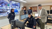 La Polic&iacute;a Local de Adra estrena sala de videovigilancia