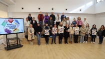Medio centenar de tiendas participan en la II Feria del Comercio de El Ejido