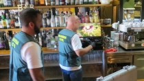 Detienen a los autores de varios robos en bares del Levante almeriense