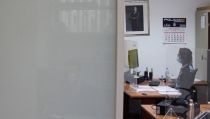 Detienen a un menor por agredir y amenazar a uno de sus profesores