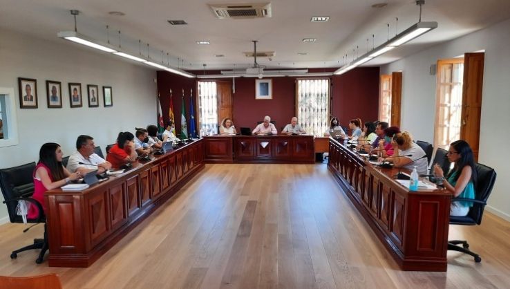 Hu&eacute;rcal de Almer&iacute;a aprueba un presupuesto de m&aacute;s de 12 millones de euros para 2022
