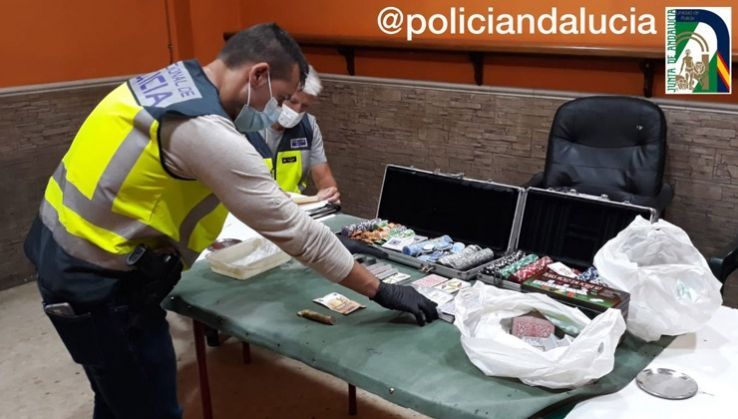 La Unidad de Polic&iacute;a Adscrita desmantela un local destinado al juego ilegal en El Ejido