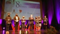 V&iacute;car reconoce la labor de seis mujeres del municipio dentro de los actos del 8M