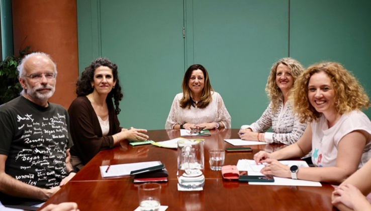 Los titulados en Periodismo podr&aacute;n acceder a la bolsa de Educaci&oacute;n el pr&oacute;ximo curso