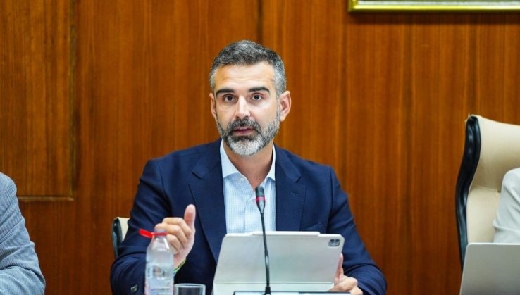 M&aacute;s de 5,6 millones para revitalizar el Puerto de Roquetas de Mar