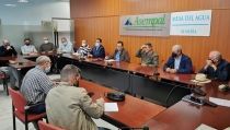 La Mesa del Agua exige la Ley que fija en 30 c&eacute;ntimos el precio del agua desalada