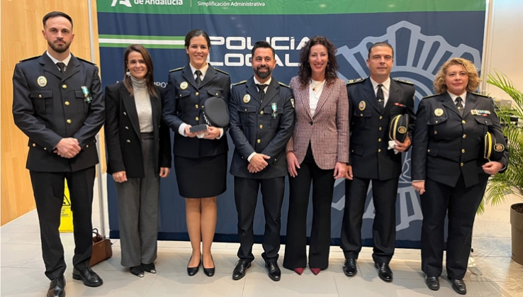 Tres agentes de Almer&iacute;a reciben la Orden al M&eacute;rito de la Polic&iacute;a Local de Andaluc&iacute;a
