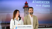 El Puerto de Almer&iacute;a invita a disfrutar de la puesta de sol desde el faro