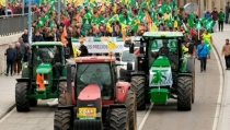 Las organizaciones agrarias anuncian movilizaciones contra la subida del precio del combustible