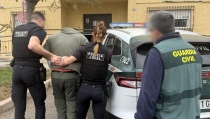 Detienen a un hombre implicado en 37 robos en una barriada de V&iacute;car
