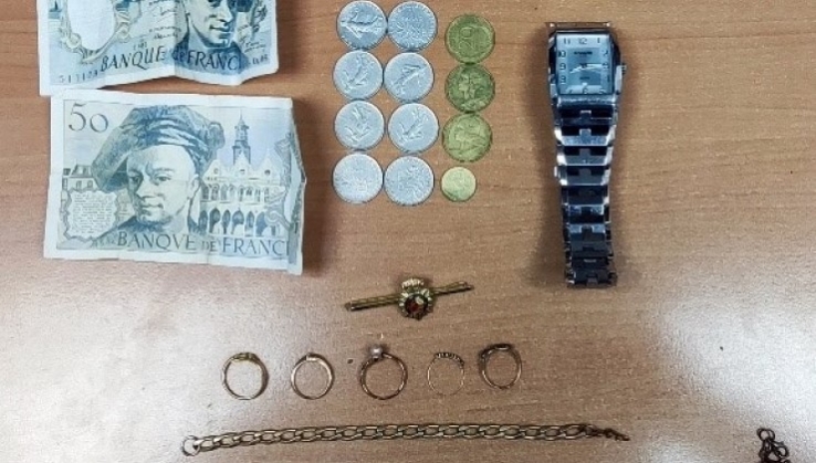 Detenido cuando robaba en una vivienda de Alcolea tras forzar una ventana