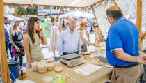 Roquetas de Mar celebra una Feria del Turismo con gran participaci&oacute;n