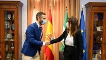 El Ayuntamiento trabaja en la demolici&oacute;n de Correos tras la compra del inmueble