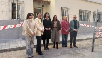 Andaluc&iacute;a destina 1,5 millones a rehabilitar viviendas en el Zapillo y Los Pintores