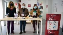 La familia de Julio Alfredo Egea dona obras del escritor a la Biblioteca Central