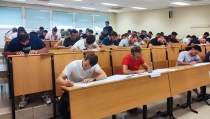 M&aacute;s de 2.500 personas se examinan en Almer&iacute;a en las oposiciones a docente