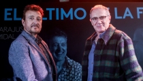 El &Uacute;ltimo de la Fila y El Arrebato, en concierto en Roquetas de Mar
